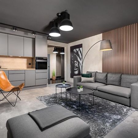 Luxury Elit Apartment Pula Ngoại thất bức ảnh